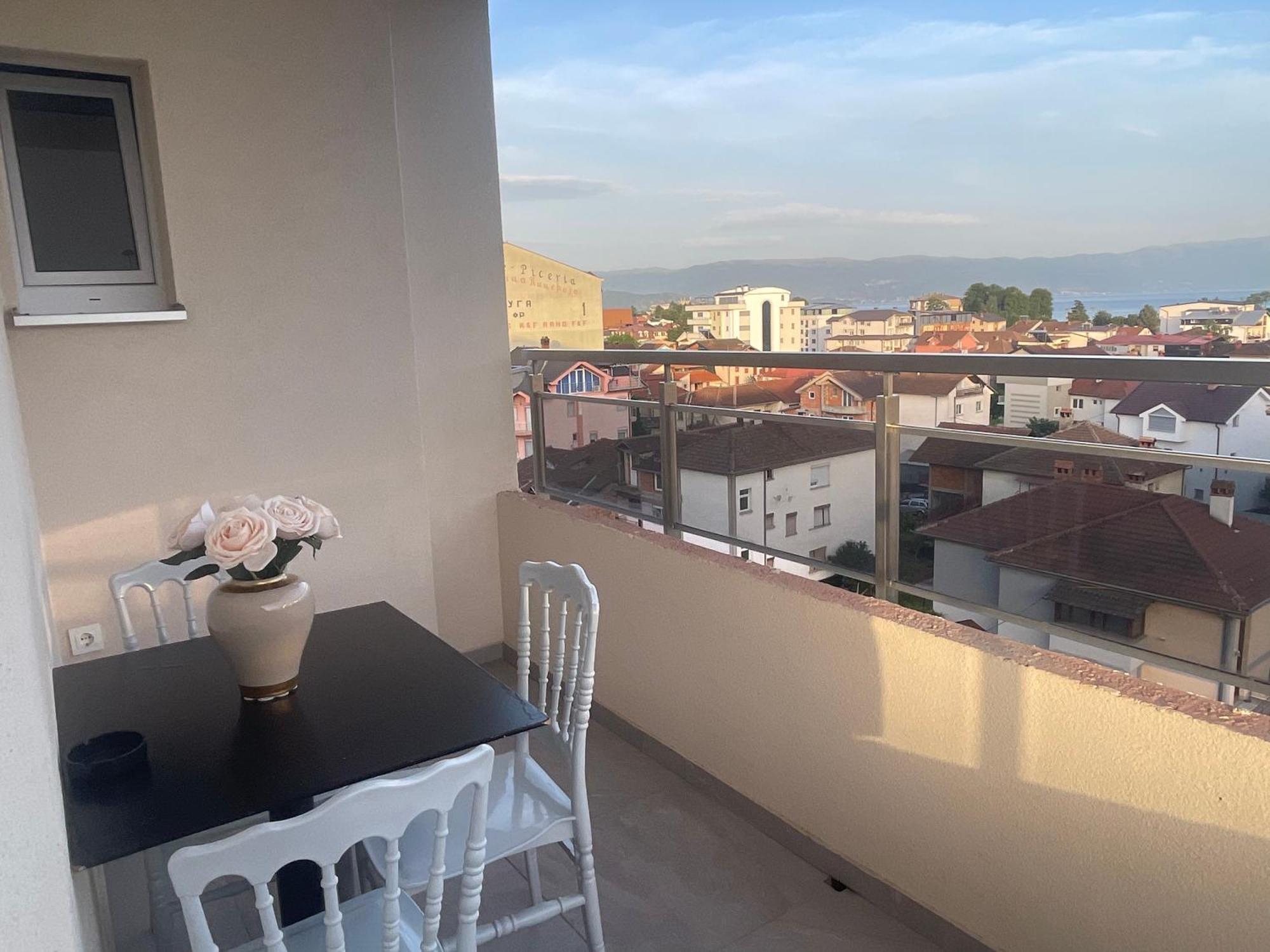 Hotel Majestic Struga Exterior photo