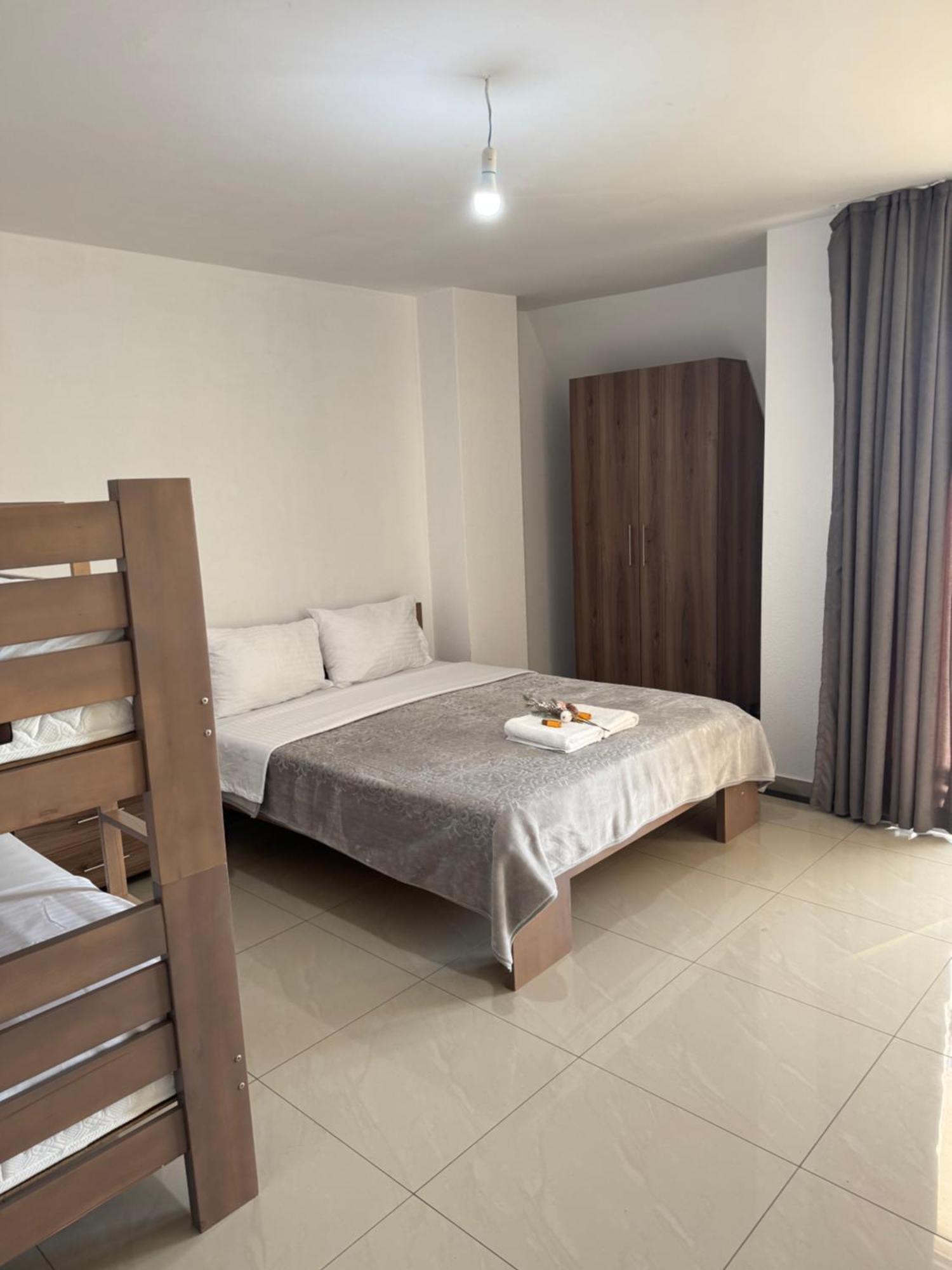 Hotel Majestic Struga Exterior photo