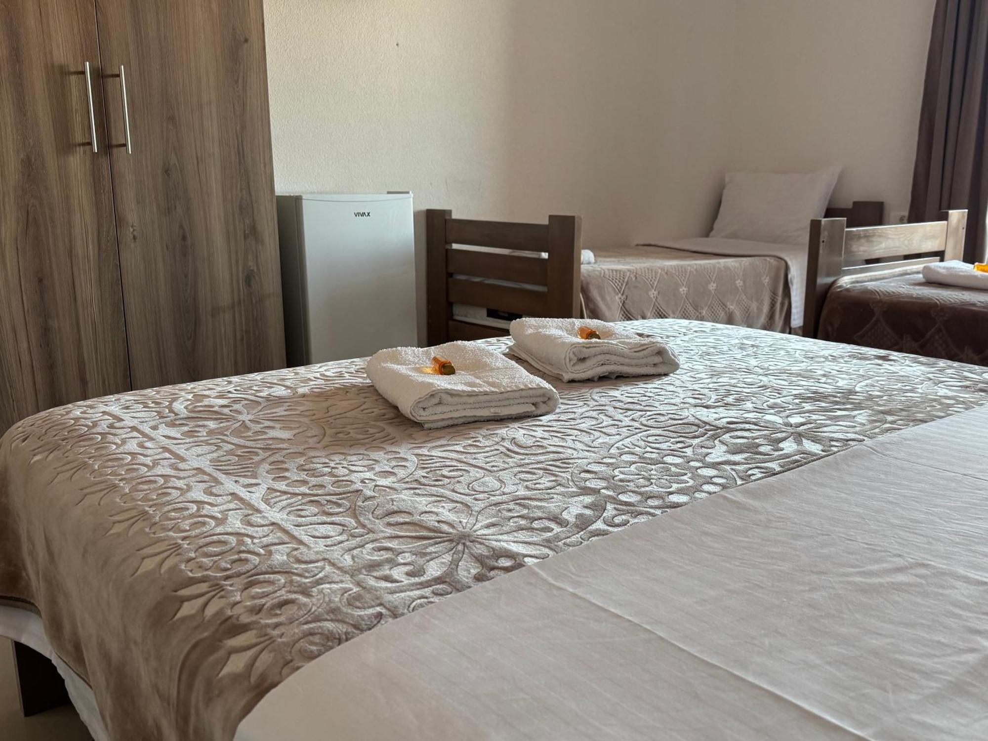 Hotel Majestic Struga Exterior photo