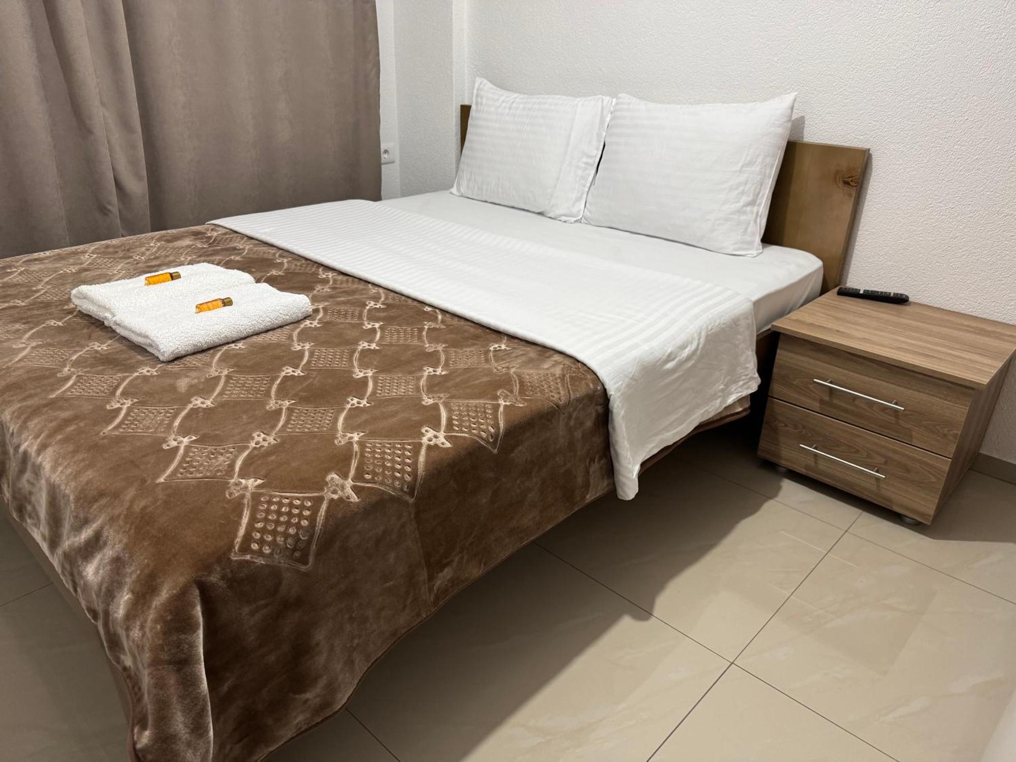 Hotel Majestic Struga Exterior photo